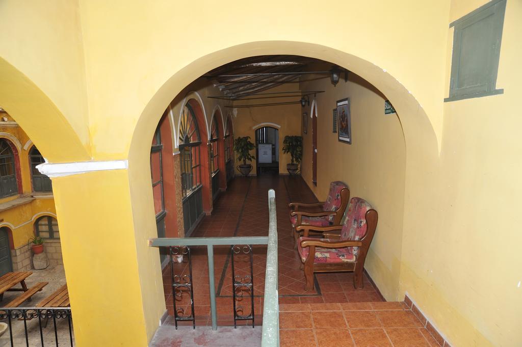 Hostal La Casona Potosi Exterior photo